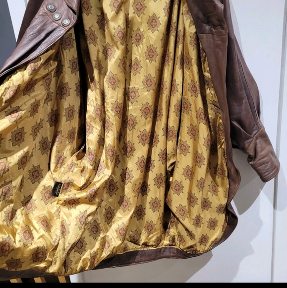 Vtg Brown Leather Cape Coat - Picture 11 of 14